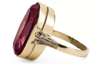 Vintage Jewlery Ring Ruby 14K Yellow gold vrc113y